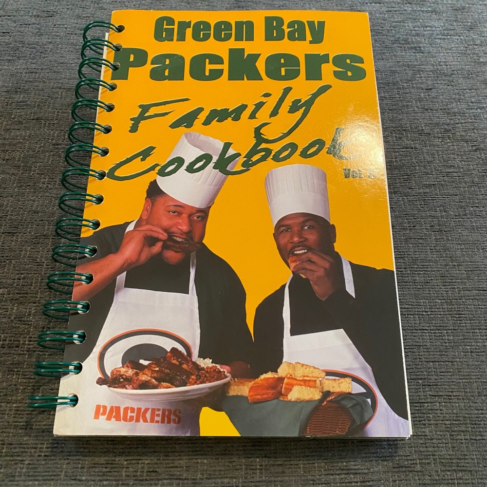 Green Bay Packers Family Cookbook Vol 2 2001 Brett Favre Recipes